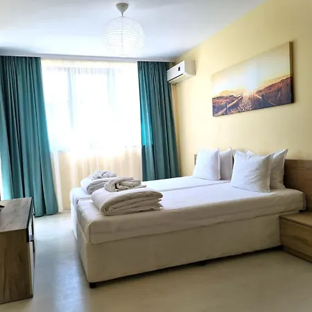 Stamopolu Lux Ground Floor 普里莫尔斯科